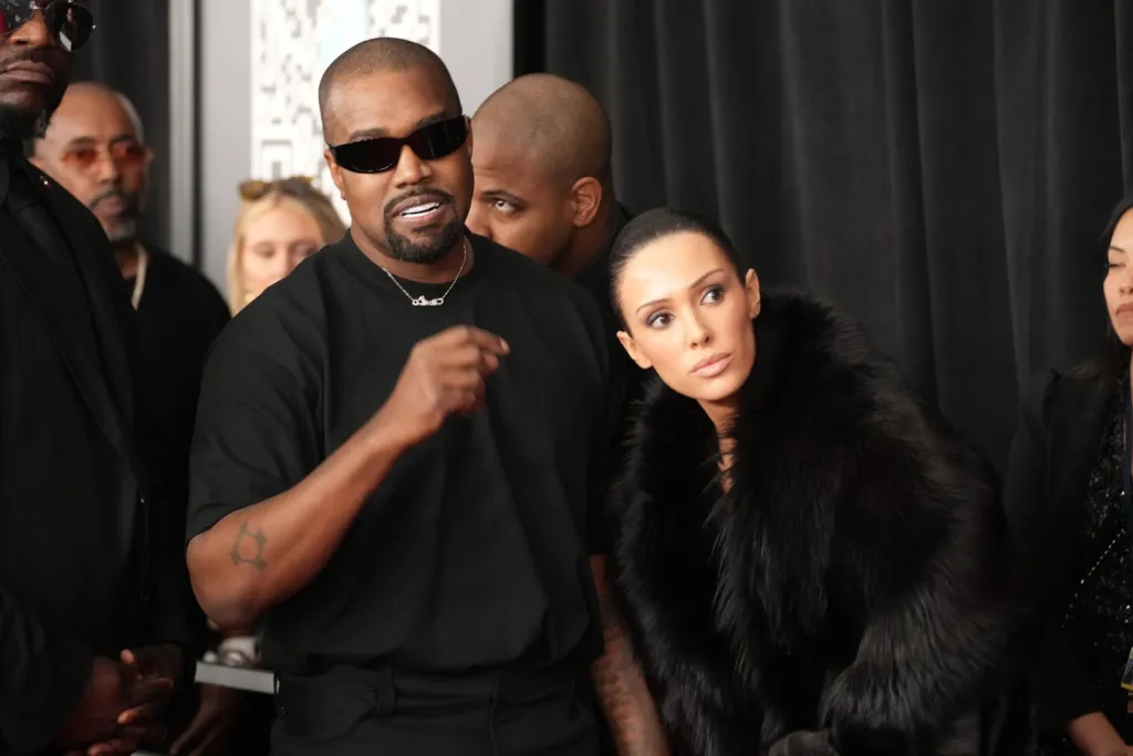 Amber Rose leleplezi Kanye West öltöztetési mániáját-2