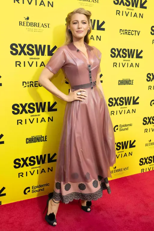 Blake Lively visszatér: Új film, új stílus a SXSW-en-3