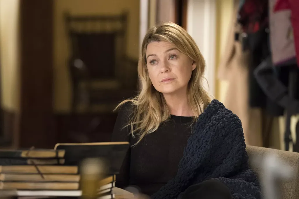 Ellen Pompeo kínos szexjelenete a Grace Klinikában-2