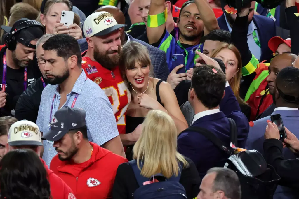 Taylor Swift befolyásolta Travis Kelce NFL-döntését-1