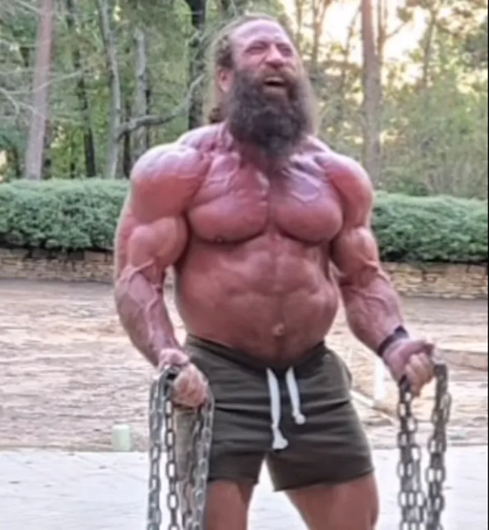 Liver King botrány: Szteroidhasználat és Netflix-doksi-2