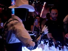 Tesla Optimus robotok: látványos show, kevés tartalom