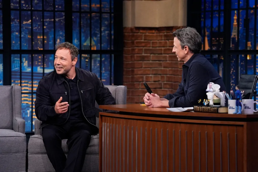 Stephen Graham sokkoló műtétje a repülőn-1