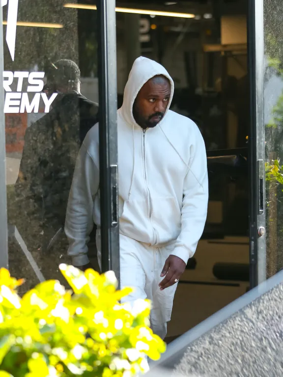 Kanye West újra nevet változtat – most Ye Ye lett-2