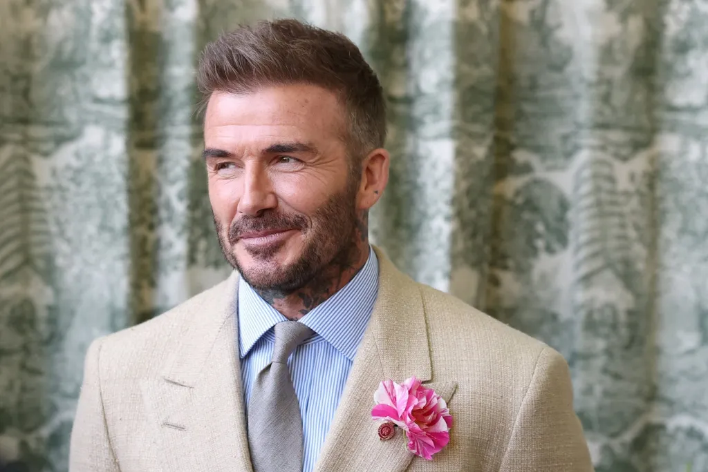 Beckham lovagi címe: Botrányok után végre elismerés-3