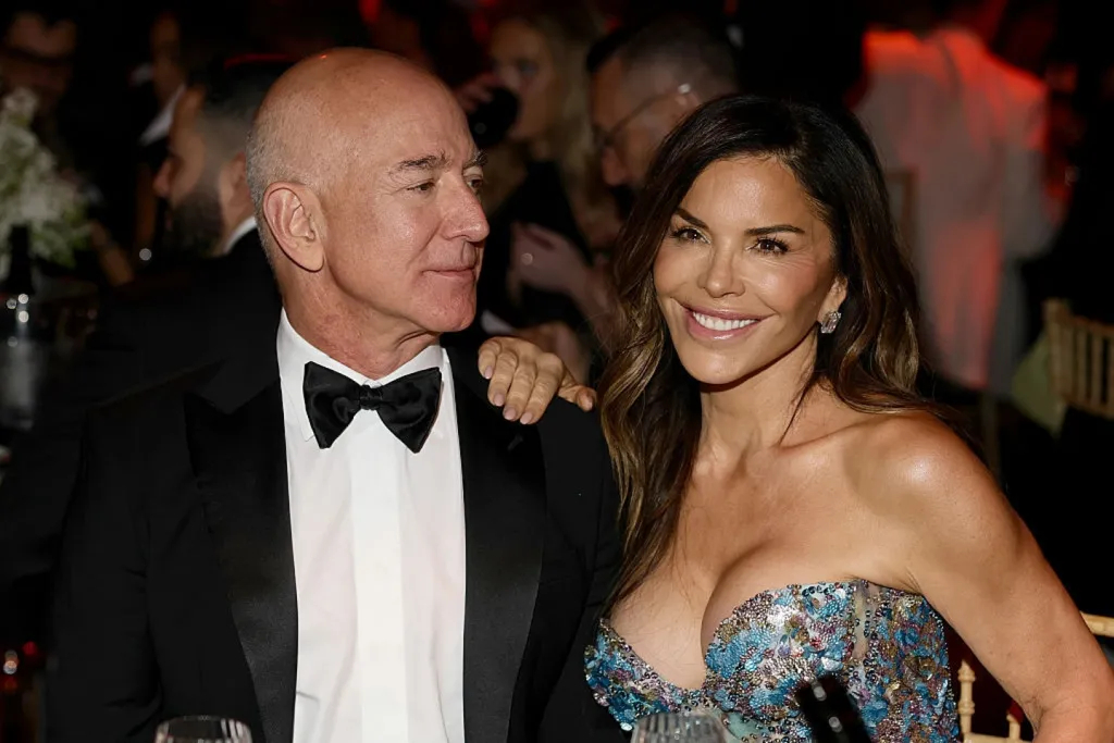 Bezos esküvői meghívója sokkolja a világot-1