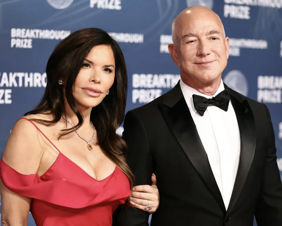 Jeff Bezos jegygyűrűje: 30 karátos rózsaszín gyémánt-1