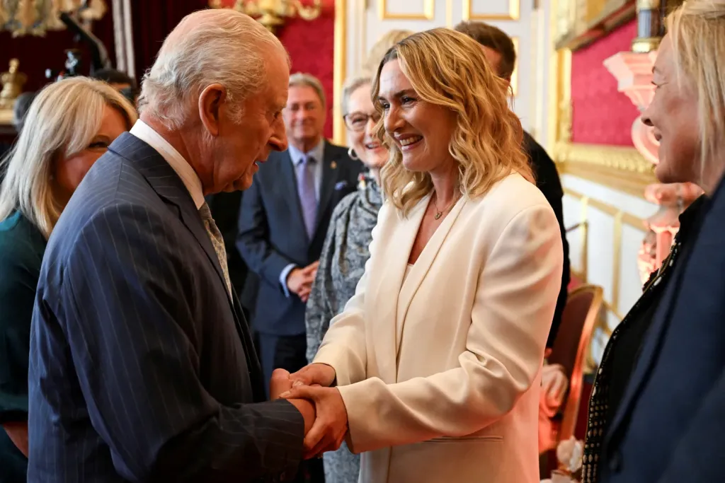 Kate Winslet csatlakozik Károly király alapítványához-2