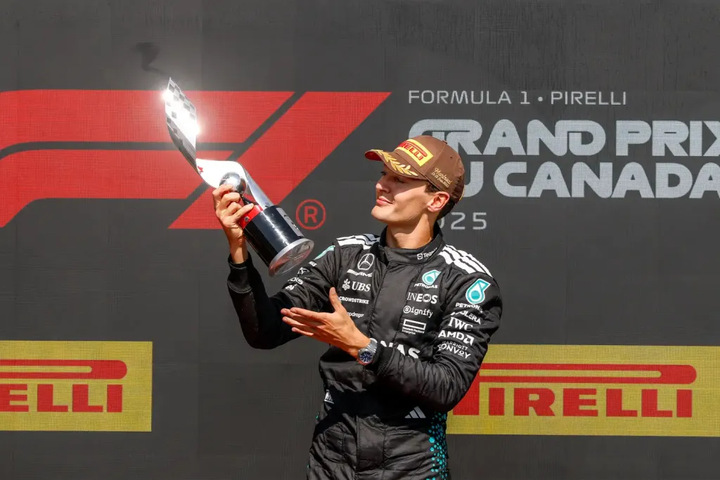 George Russell: Az F1 új sztárja a reflektorfényben-2