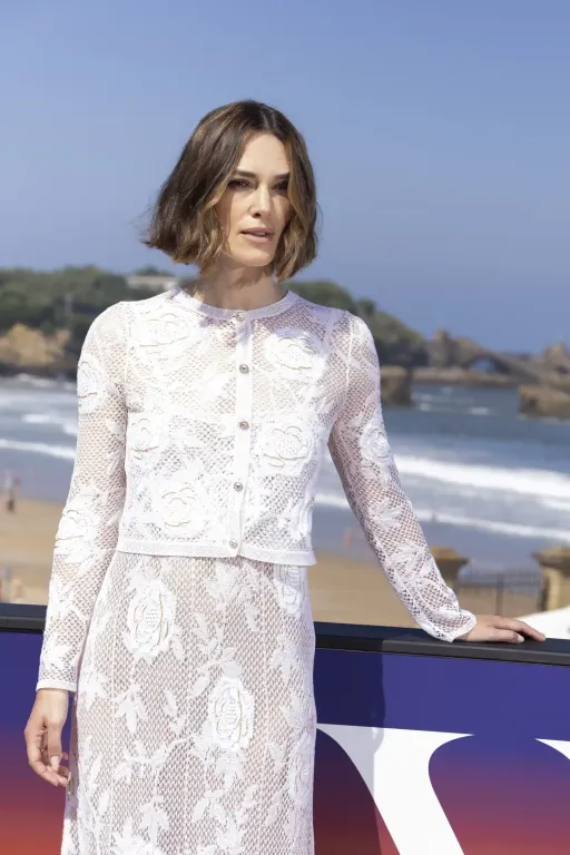 Keira Knightley csipkében ragyog a Biarritz-i filmfesztiválon-1
