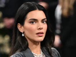 Kendall Jenner Dons the Shortest Crop Top in Venice After Bezos-Sánchez Wedding