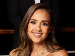 Jessica Alba Attends Bezos-Sánchez Wedding in See-Through Green Gown With Daughter Honor