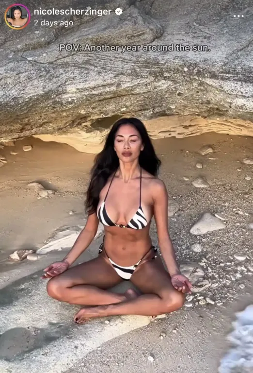 Nicole Scherzinger 47. születésnapja: Bikini és csillogás-3