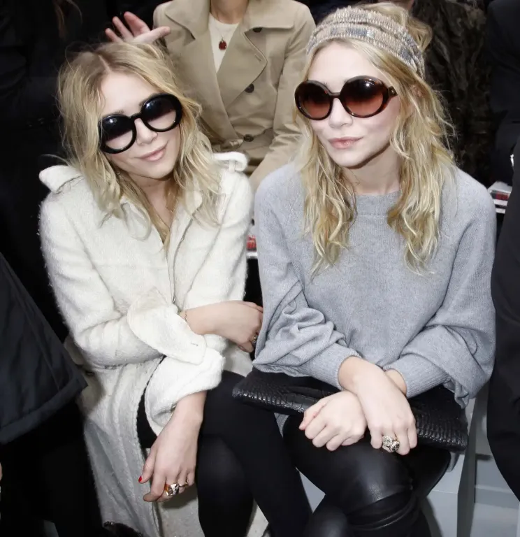 Mary-Kate Olsen ritka megjelenése a Hamptonsban-3