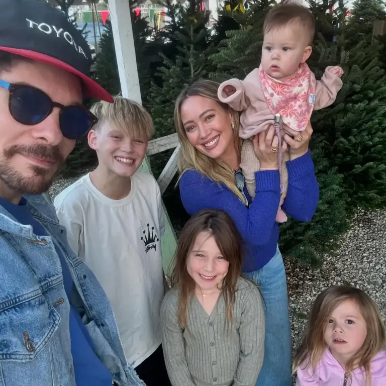 Hilary Duff kislánya első lépései Hawaii-on-2