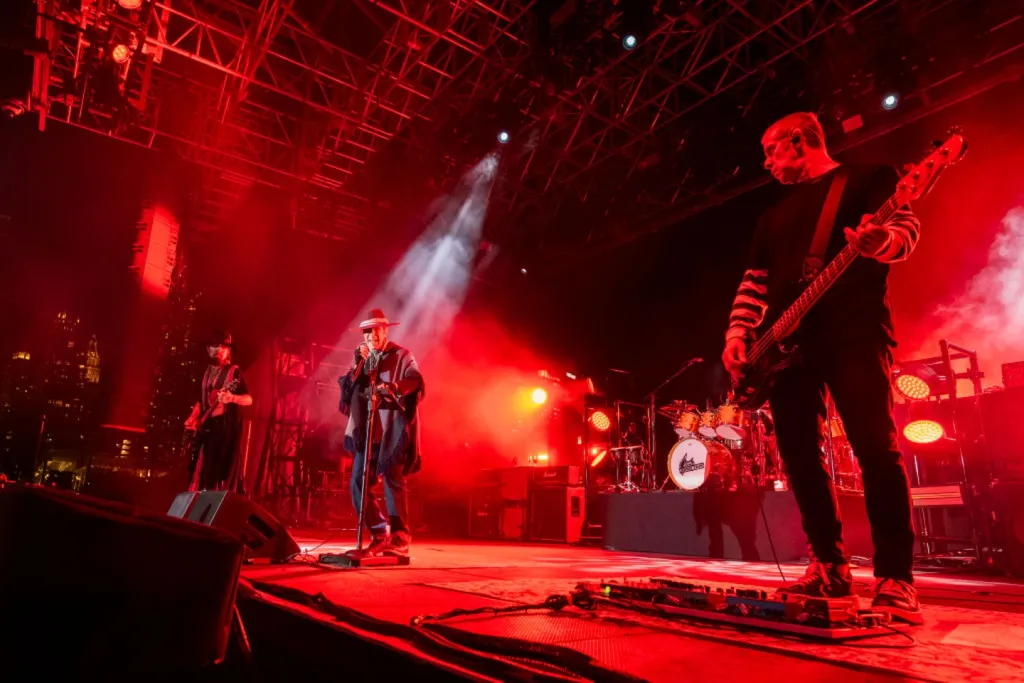 Jane’s Addiction: Botrány és perek a színpadon-1