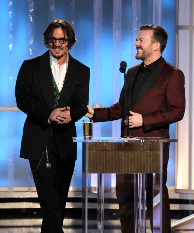 Ricky Gervais kegyetlen vicce Johnny Depp ellen a Golden Globes-en!-2