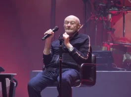 Phil Collins állapota romlik: Már dob sem játszhat, bottal jár
