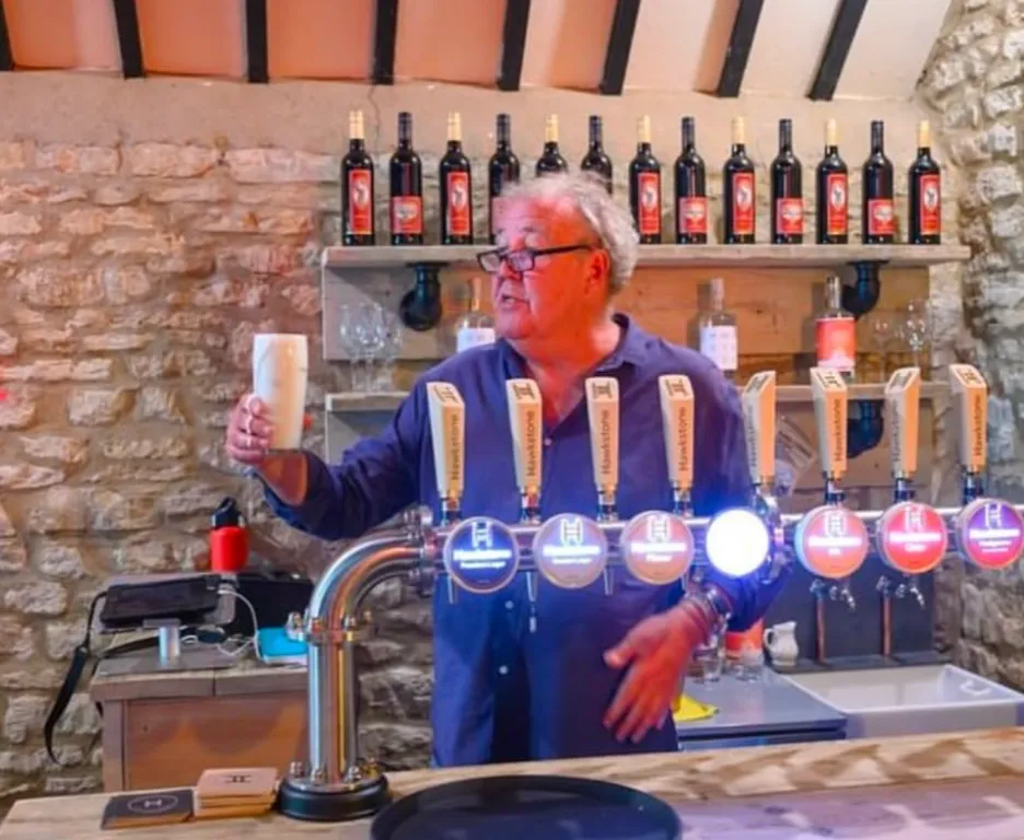 Jeremy Clarkson kocsmája tiltólistán: Állatvédők támadják!-1