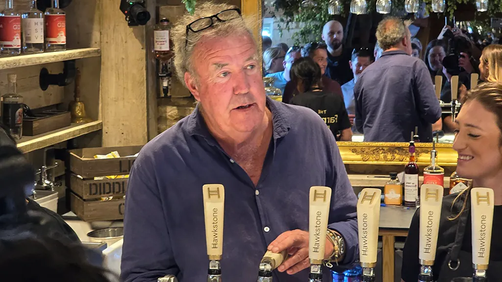 Jeremy Clarkson kocsmája tiltólistán: Állatvédők támadják!-2