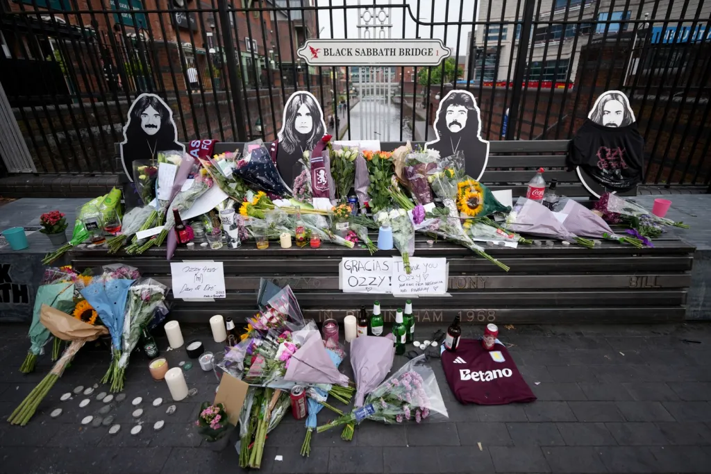 Sharon megható gesztusa Ozzy temetésén: Fizette a költségeket!-1