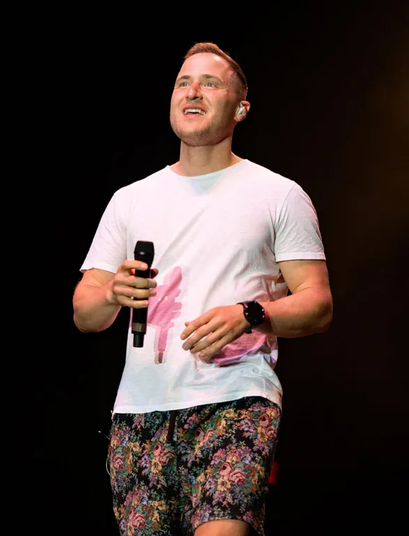Mike Posner 11 éves átalakulása: Pillától Everestig!-2