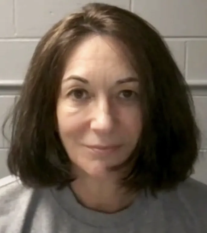 Maxwell kihallgatása: Prince Andrew és Epstein titkos brit kapcsolatai-2