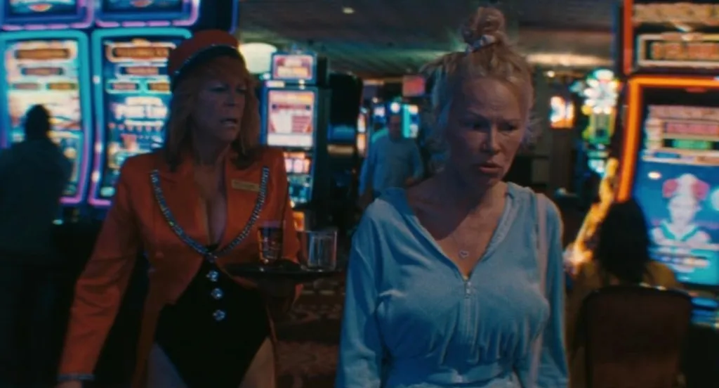 Jamie Lee Curtis keményen üzent Pamela Anderson és Liam Neeson románcáról-2