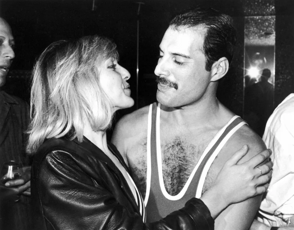 Freddie Mercury titkos lánya: Sokknyilatkozat a bomba könyv előtt-1