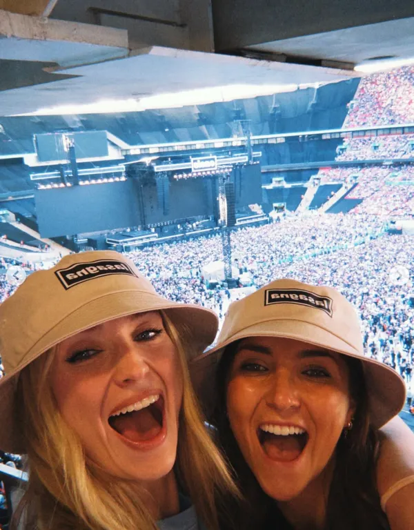 Sophie Turner keményen visszavágott a trollnak: Elfelejtette a gyerekeit?-1