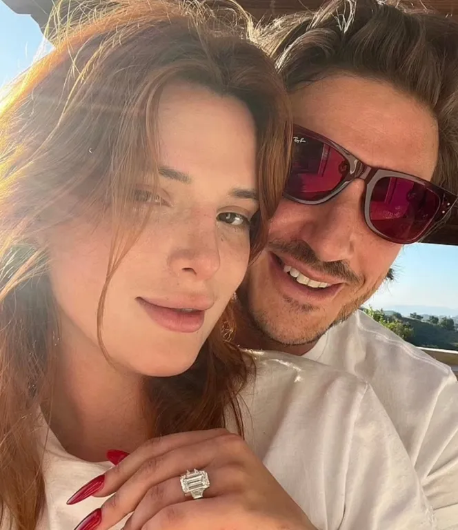 Bella Thorne kétszer kérte meg barátja kezét – döbbenet!-3