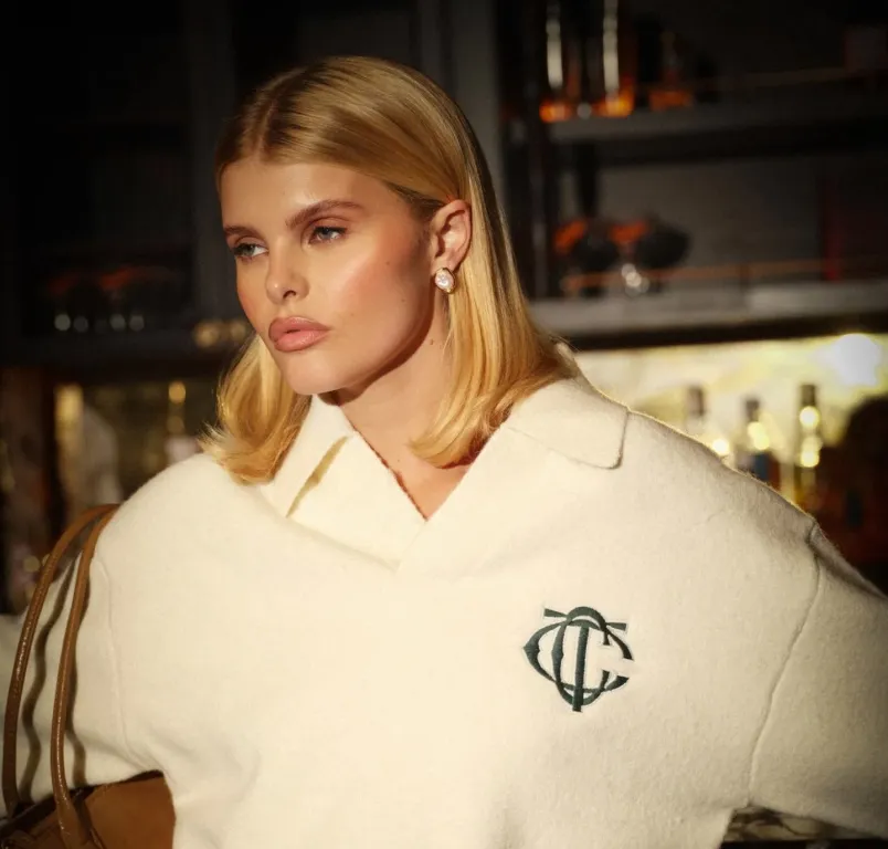 Rejtélyes TCC logó hódít TikTokon – Celebek imádják!-2