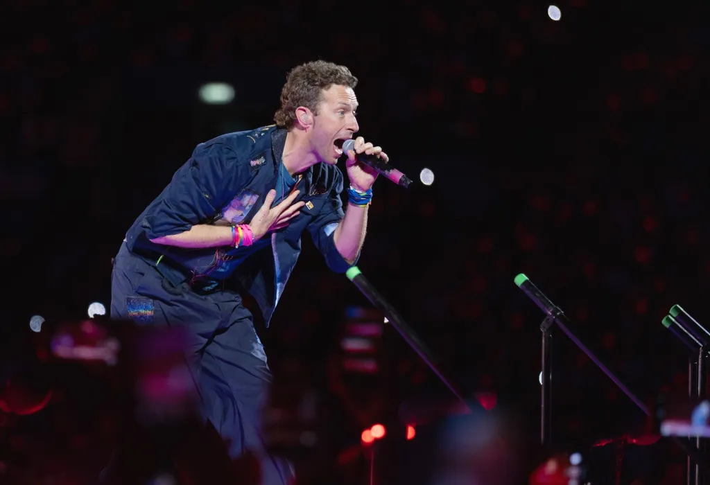 Chris Martin botrányt kelt izraeli rajongókkal Wembley-ben!-1