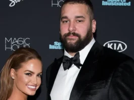 Influencer who admitted to divorcing NFL player husband due to size of penis addresses huge concerns