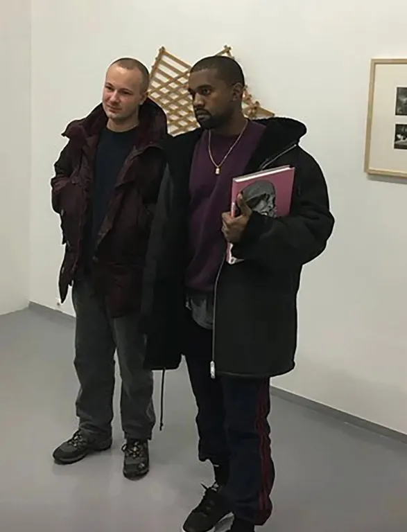 Kanye West: Bánom, hogy részt vettem az életben! Sokk Tokióból-2