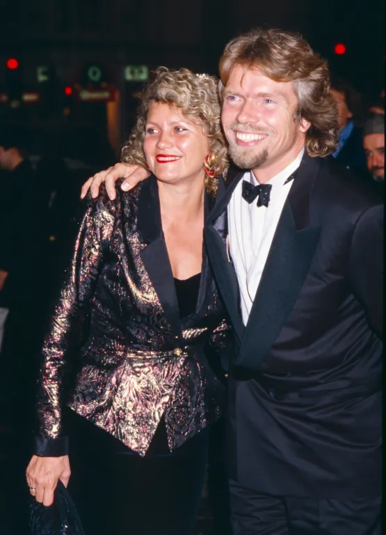 Branson gyászolja Joan halálát: Szerelem első látásra-2