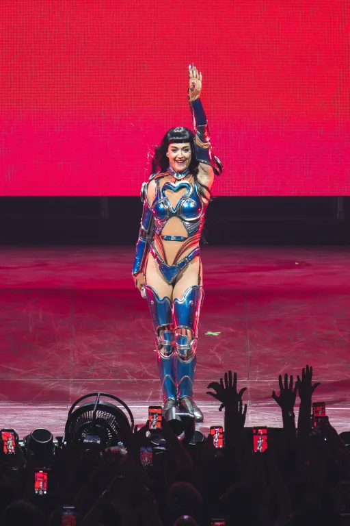 Katy Perry 1,8 Milliós Döntéssel Zúzta Szét a Veterán Családot-1