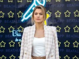 Weisz Fanni először mutatta meg kisfia arcát