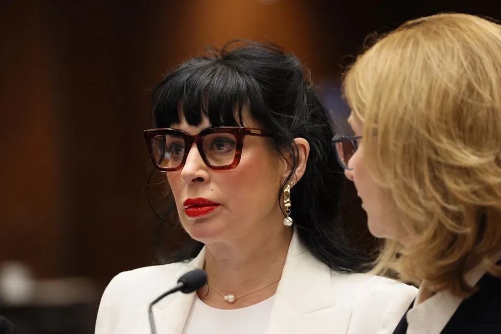 Weezer basszusgitárosának felesége válik a lövöldözés után!-2