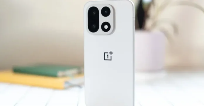 OnePlus 15: Elindult az amerikai előrendelés egy hónapos késéssel