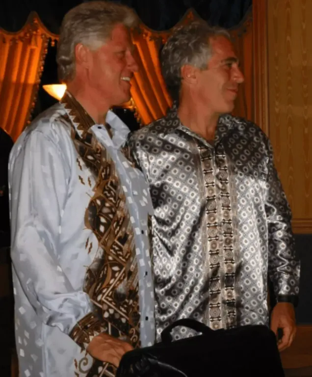 Trump döbbenetes válasza Clinton Epstein-fotóira!-3