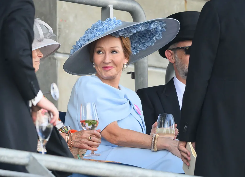 Hihetetlen: JK Rowling naponta ennyit keres Harry Potter ebookokon!-2