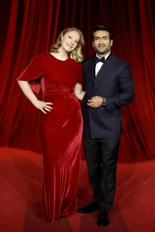 Kumail Nanjiani Michelle Obamával csal? Ő röhög a pletykán!-1