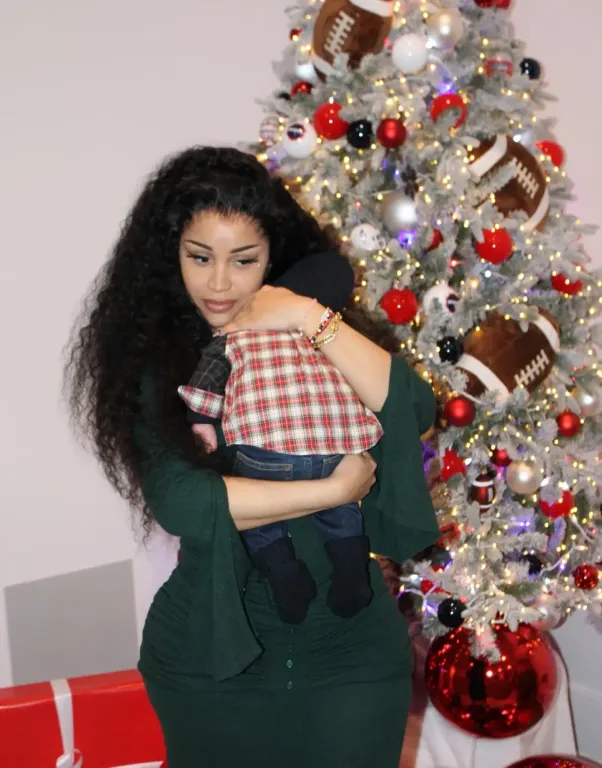 Brutális támadás: Cardi B párocskája séfet vert?-3