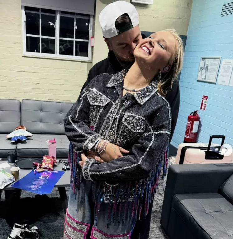 Sokk: JoJo Siwa igazi neve Joelle – nagy változás!-1