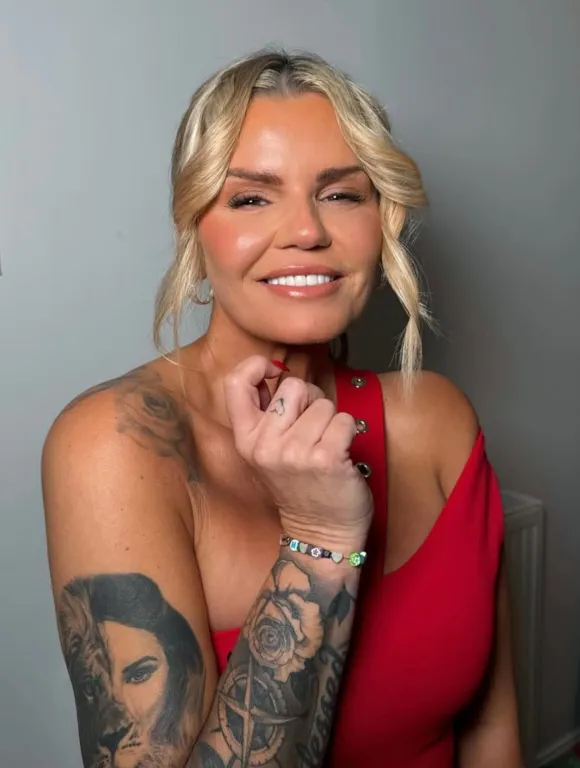Kerry Katona milliókat kaszál OnlyFans-en!-1