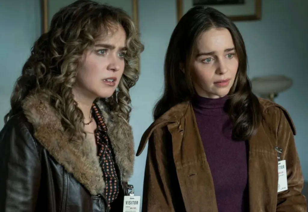 Emilia Clarke bordát tört szexjelenet közben!-1