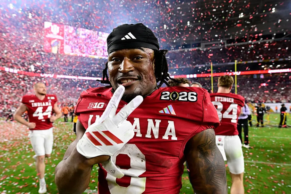 Pornósztár könnyezik focimeccsen: Abella Danger bocsánatot kér-2