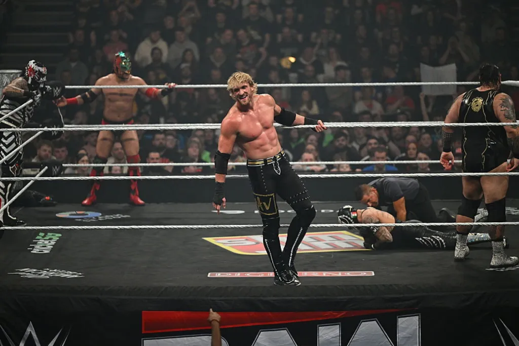 Logan Paul kiakadt: Brit rajongók ‘moronok’ a japán botrány miatt-1