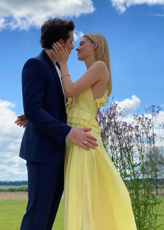 Sokk: Brooklyn Beckham lázad szülei ellen esküvői botrányban!-1